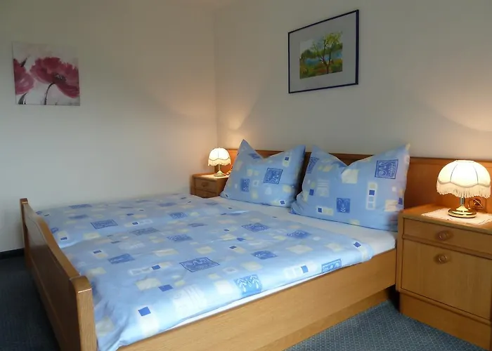 アパート Haus Schoenblick *